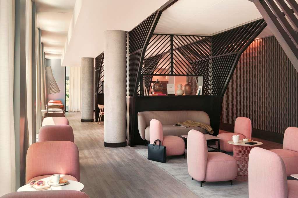 Okko Hotels Paris La Defense Nanterre Restaurant photo